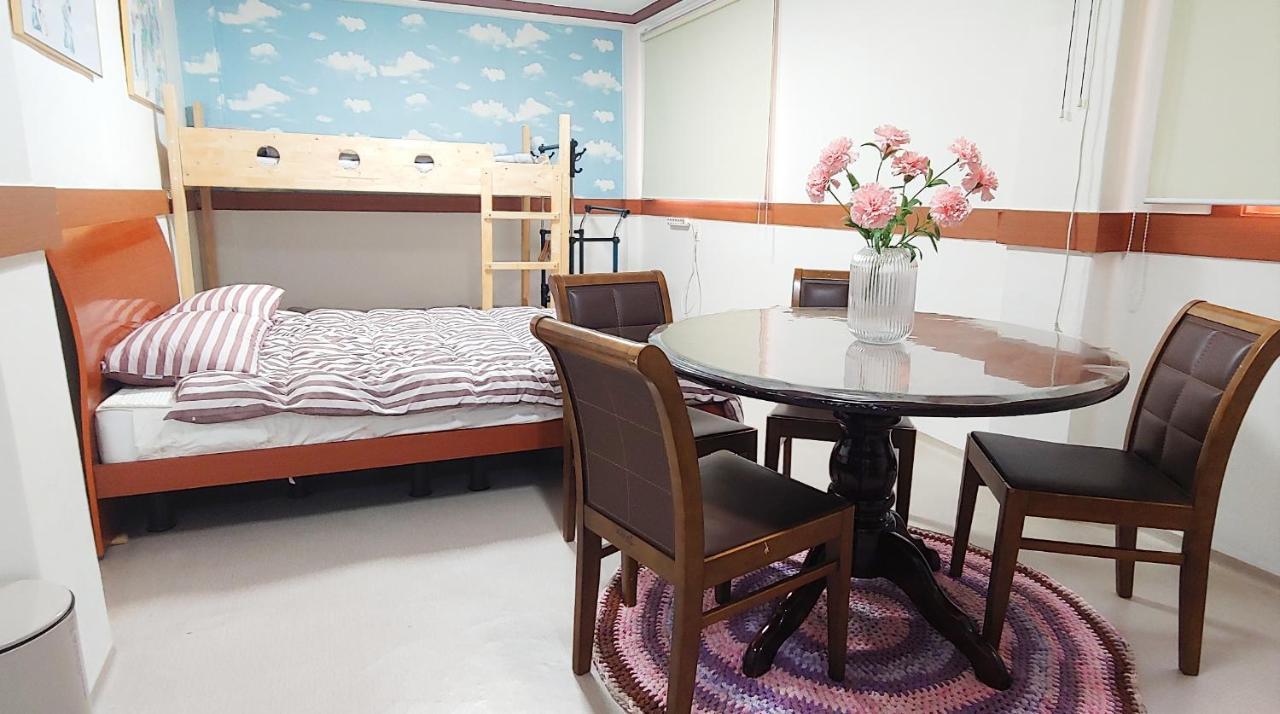 Healinghouse Peakjang Motel Buyeo Dış mekan fotoğraf